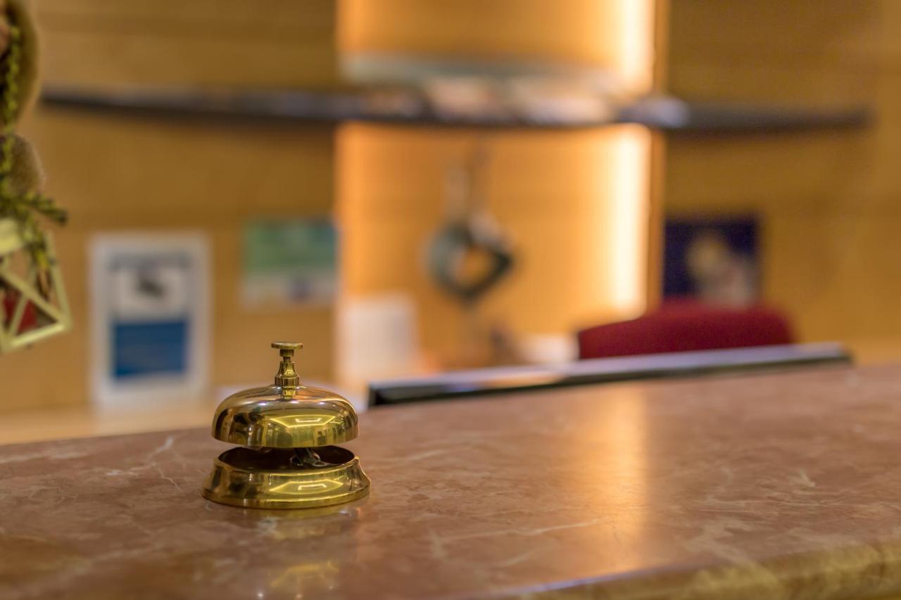 Hotel Alda El Suizo フェロル エクステリア 写真