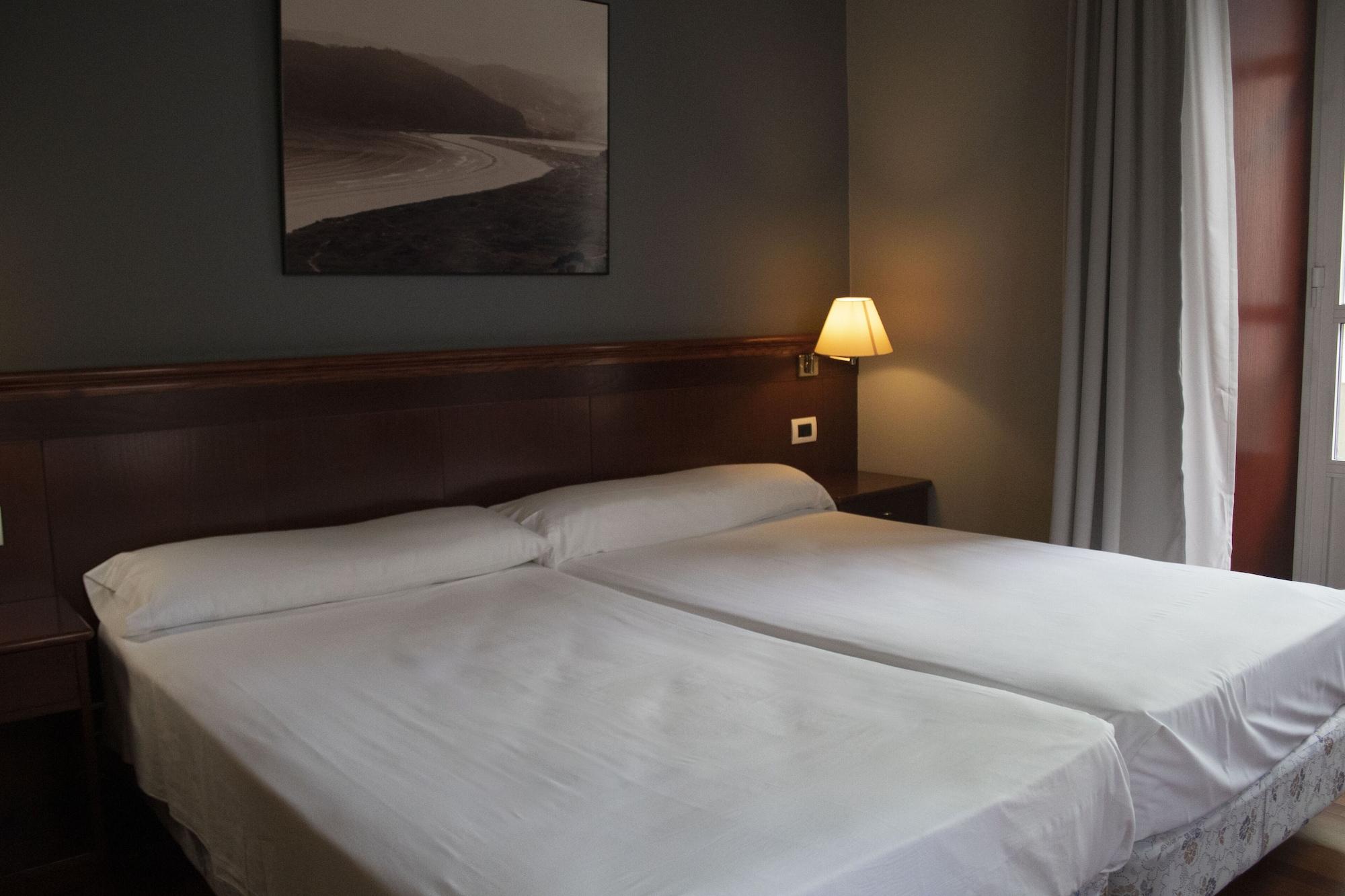 Hotel Alda El Suizo フェロル エクステリア 写真