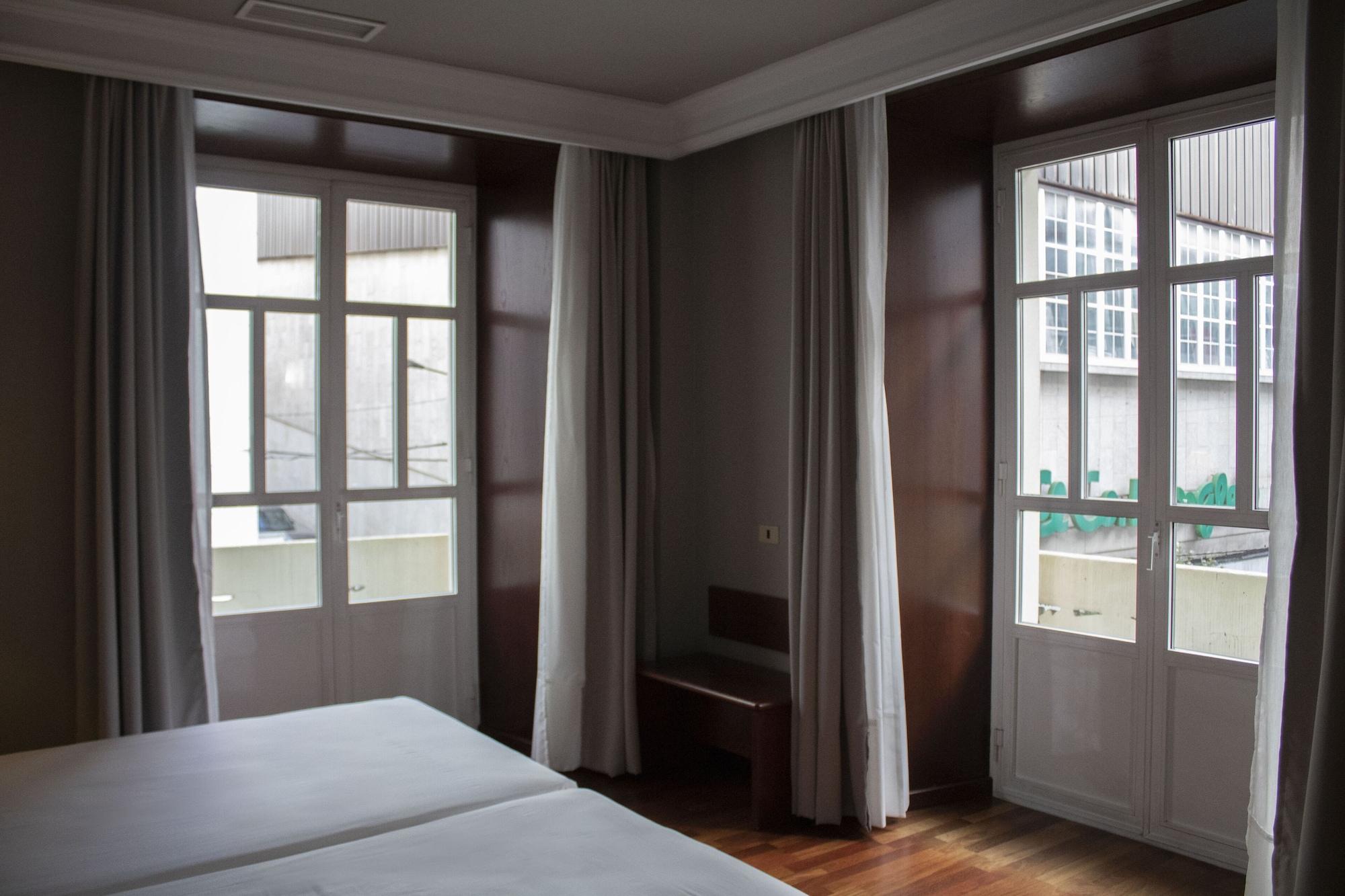 Hotel Alda El Suizo フェロル エクステリア 写真