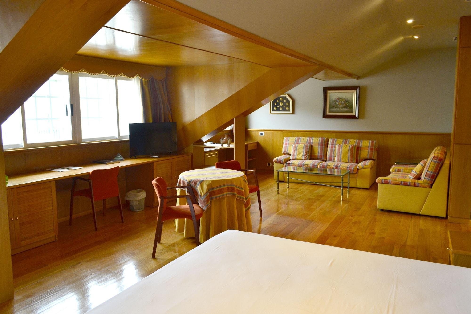Hotel Alda El Suizo フェロル エクステリア 写真