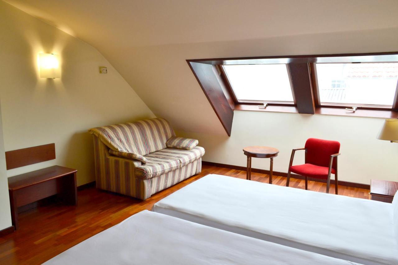 Hotel Alda El Suizo フェロル エクステリア 写真