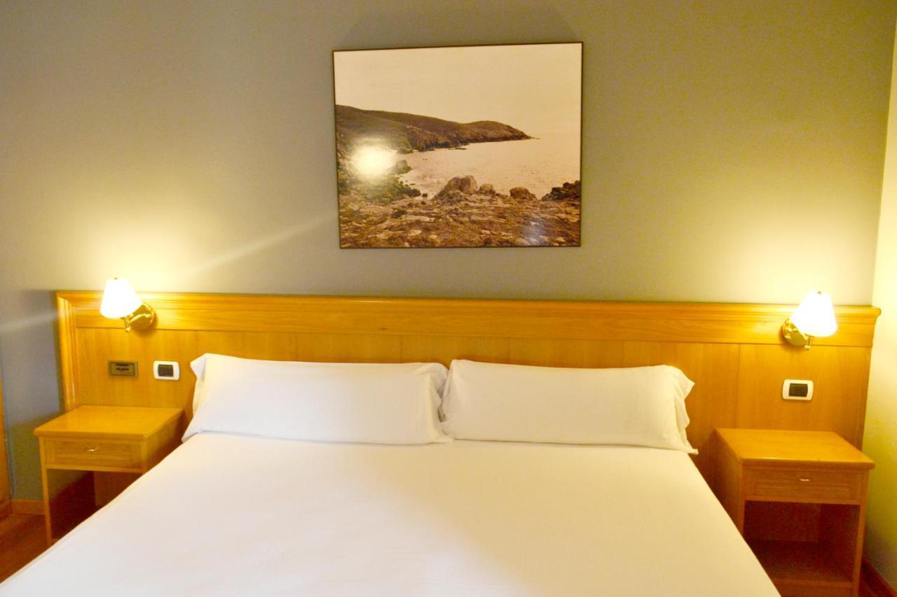 Hotel Alda El Suizo フェロル エクステリア 写真